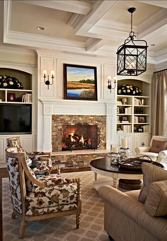 Traditional Home With Beautiful Interiors Home Bunch Interior Design traditional-home-with-beautiful-interiors-home-bunch-interior-design