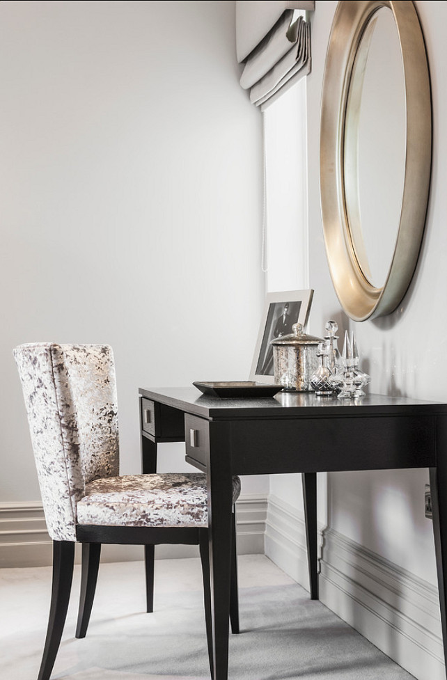 Vanity Desk. Gorgeous vanity desk and chair. #Vanity #Desk