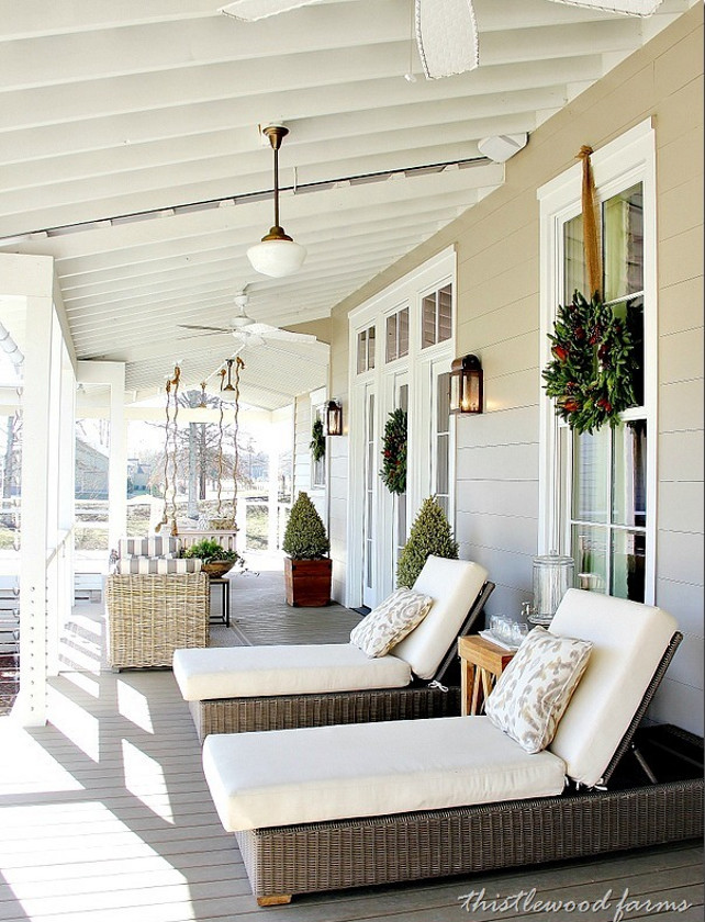 1Christmas Porch Decor. Porch Christmas Decor Ideas. Natural Outdoor Christmas Decor. Via Tristle Wood Farms.