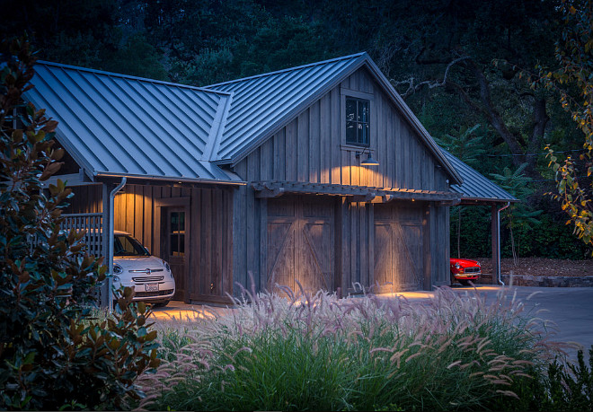 Barn Garage. Garage Bar-style. Rustic garage. Rustic garage barn style ideas. Moller Architecture, Inc.