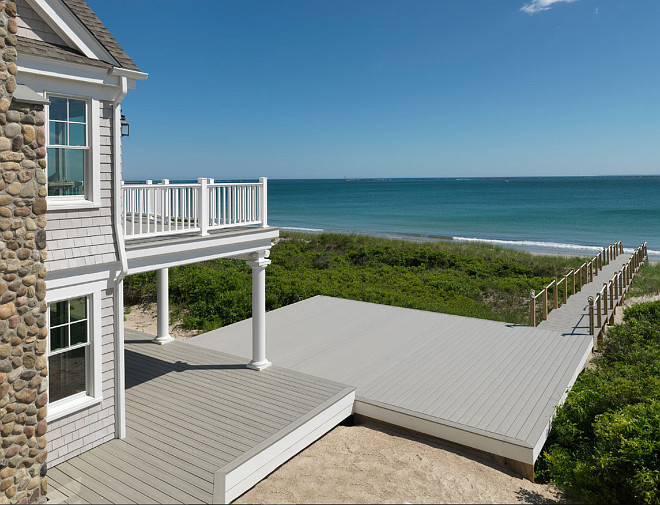 Beach House Patio. Davitt Design Build, Inc. Nat Rea Photography.