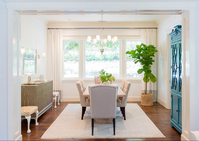 Dining Room. Dining room decor ideas. Neutral dining room. Dining room paint color. Dining room colors. Dining room furniture. #DiningRoom Braun + Adams Interiors.