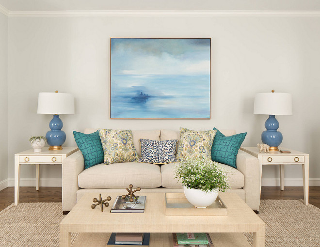 Neutral living room with blue, green, teal and turquoise decor. Neutral living room with blue, green, teal and turquoise accents. #Neutrallivingroom bluedecor greendecor #tealdecor #turquoisedecor