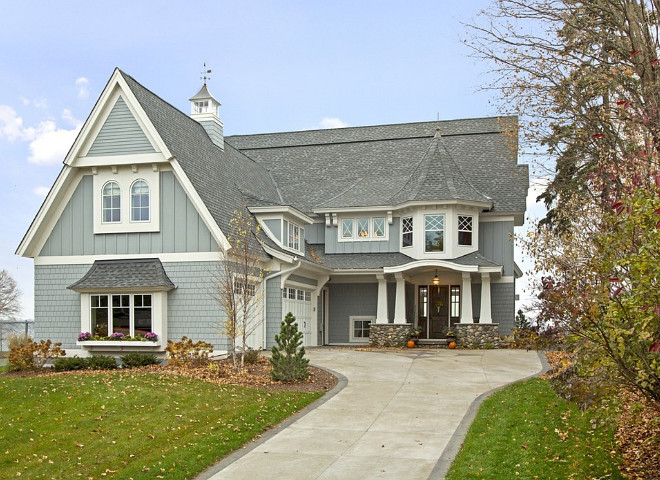 Gray home exterior paint color, Gray home with white trim exterior paint color - Choosing the right paint color for your gray home - Perfect Gray exterior with white trim paint color Design by Stonewood, LLC