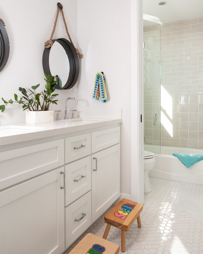 jack-and-jill bathroom. jack-and-jill bathroom plan. jack-and-jill bathroom Ideas. jack-and-jill bathroom with white hex floor tiles. #jackandjillbathroom #jackandjillbathroomplan #jackandjillbathroomideas #jackandjillbathroomfloortiles #jackandjillbathroomhextiles #jackandjillbathroomtiles
