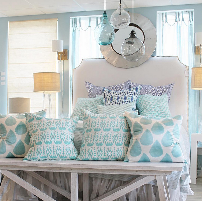 Turquoise and qhite bedroom. Beach, ocean colors in bedroom. Coastal bedroom. Turquoise. #Bedroom #Turquoise #decor #beachdecor #coastal #beachcolors #oceancolors #interiors The Welch Company.