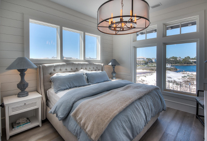 White and gray bedroom. White and gray coastal bedroom. Modern coastal bedroom with white and gray decor. #Bedroom #white #gray #coastal #moderncoastal #Bedroomideas