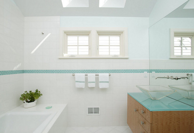 Bathroom with glass countertop. Bathroom glass countertop. Clean-look glass countertop #GlassCountertop #Bathroom #Glass #Countertop Design Solutions, Inc.