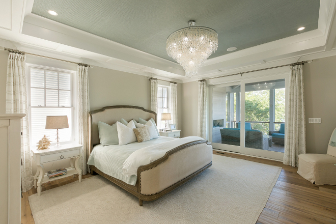 Tray ceiling with wallpaper. Master Bedroom tray ceiling with wallpaper. The ceiling features a wallpaper in a sea salt colored grass cloth. Wallpaper is Thibaut – Raffia in Teal. Ceiling wallpaper. Tray ceiling with wallpaper. #Trayceiling #wallpaper #ceilingwallpaper #trayceilingwallpaper The Guest House Studio