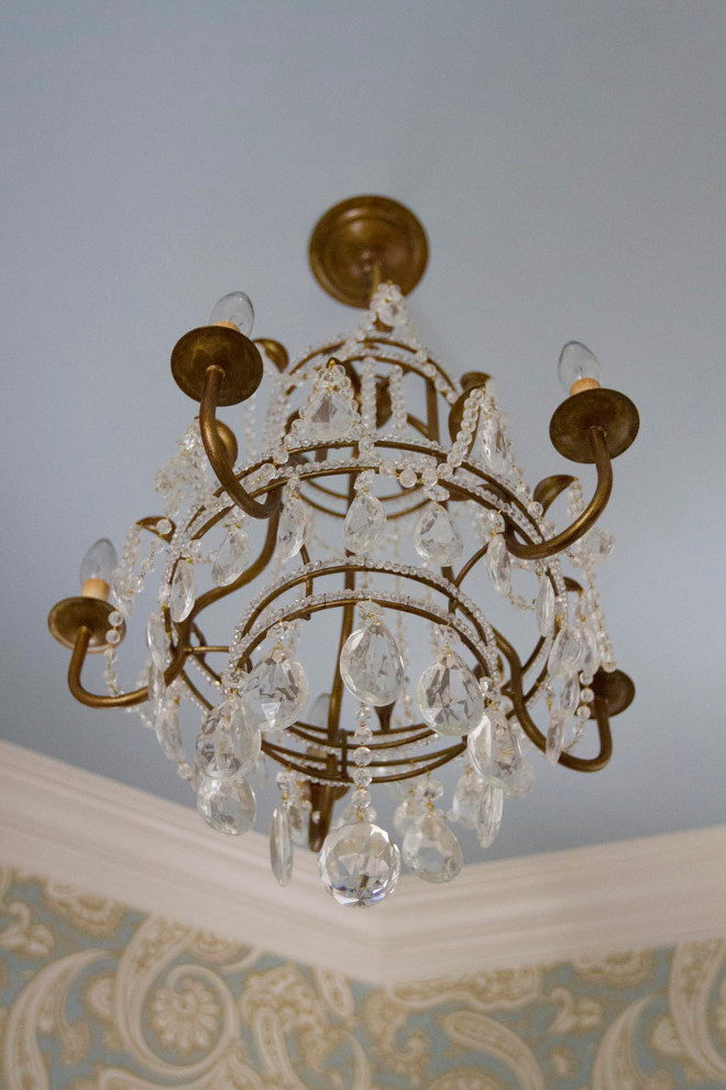 Chandelier is Currey and Co crystal-chandelier-chandelier-home-bunch-beautiful-homes-of-instagram-bluegraygal