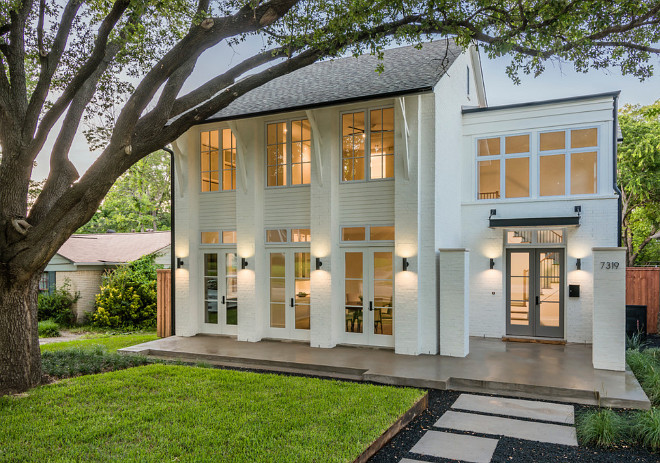 Grey Steel Door Paint Color. Steel door painted in grey paint color. Grey Steel Door Paint Color is Dovetail by Sherwin Williams. Grey Steel Door Paint Color Dovetail by Sherwin Williams #Grey #SteelDoor #Greysteeldoor #greydoor #PaintColor #DovetailbySherwinWilliams ANNER HOMES and TIPER