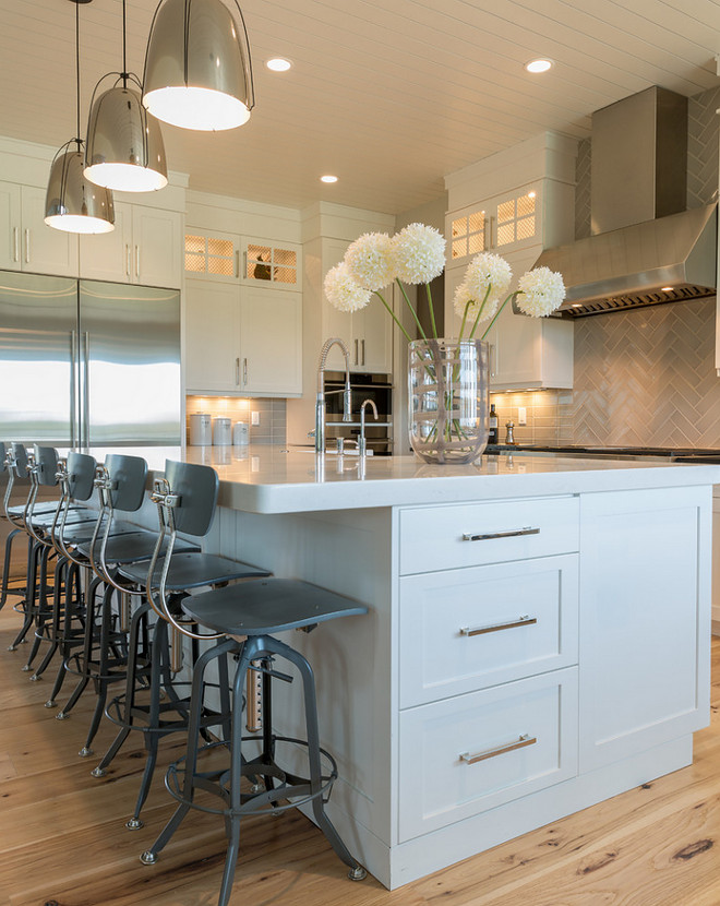  Gorgeous industrial style stools from Restoration Hardware are added to this modern farmhouse kitchen. Ribbon vase is from West Elm. Industrial Barstools are from Restoration Hardware. Industrial Barstools are from Restoration Hardware. Industrial Barstools are from Restoration Hardware #IndustrialBarstools #RestorationHardware industrial-barstools-kitchen-industrial-barstools Restyle Design, LLC.