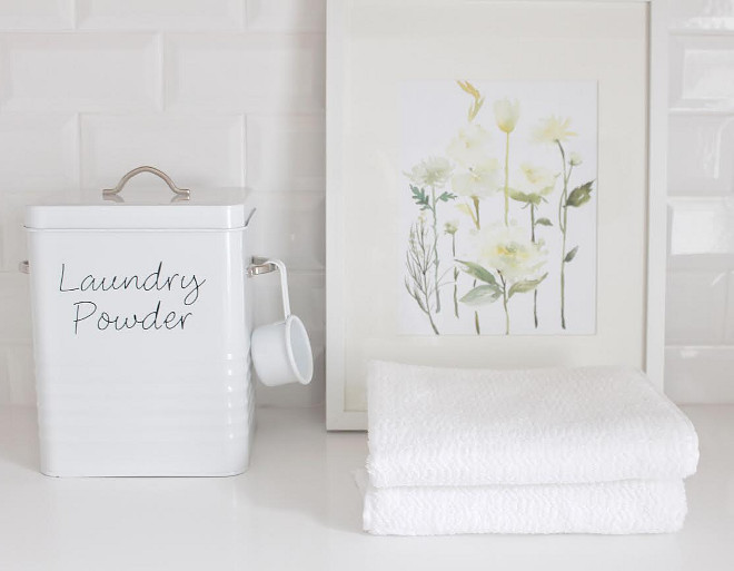 Laundry room decor. Laundry room decor. Laundryroom laundry-room-decor JShomedesign via Instagram.