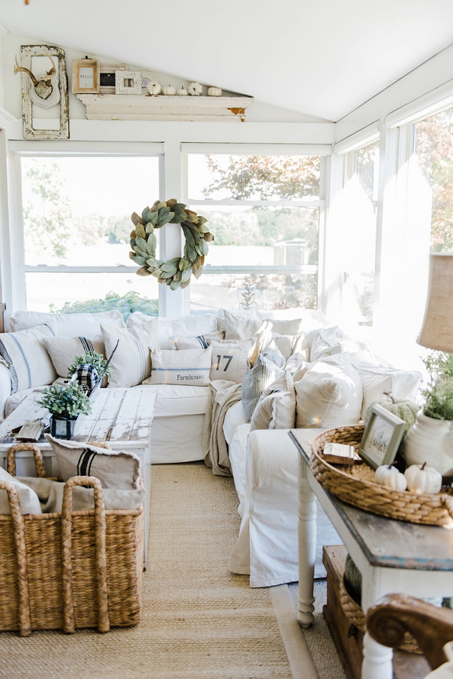 white-farmhouse-fall-decorating-ideas-liz-marie-blog