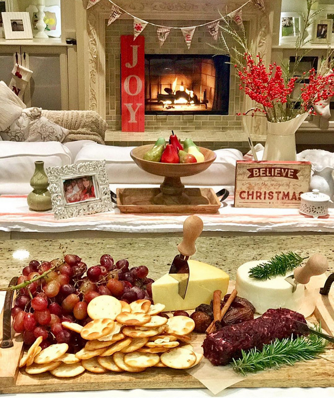 Christmas Cheese Tray. Christmas Cheese Tray Ideas. Beautiful Christmas Cheese Tray #ChristmasCheeseTray #Christmas #CheeseTray