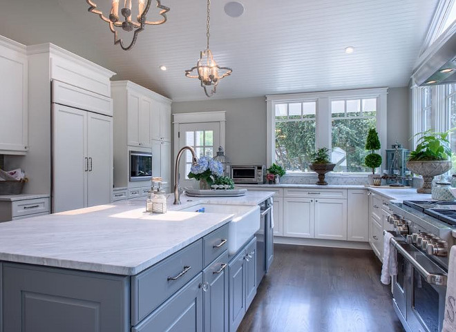 Sherwin Williams Classic French Gray. Grey island paint color Sherwin Williams Classic French Gray. Great grey color for kitchen islands. Sherwin Williams Classic French Gray. #SherwinWilliamsClassicF #grey #kitchenisland #greykitchenisland #paintcolor Outrageous Interiors
