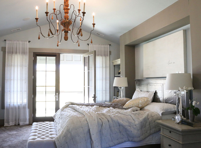 Neutral master bedroom color palette. The master bedroom feels calm and relaxing. I love the color palette. #masterbedroom #colorpalette #neutral #netralbedroom master-bedroom Home Bunch's Beautiful Homes of Instagram @artfulhomestead