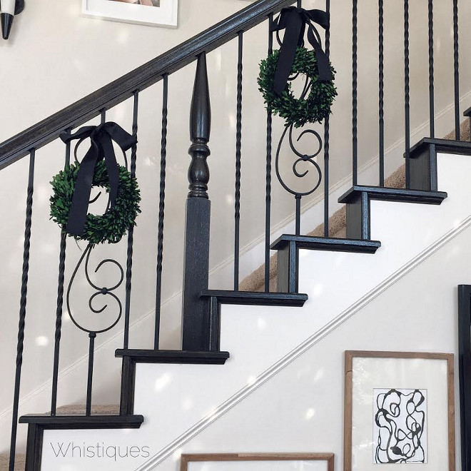 Staircase Mini Wreaths. Staircase Mini Wreath Ideas. Staircase Mini Wreaths #StaircaseMiniWreaths #StaircaseMiniWreath #StaircaseMiniWreathIdeas Whistiques Design via Instagram @whistiques