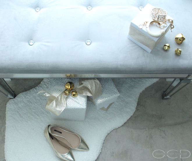 Bedroom Bench. Bedroom Bench Ideas #BedroomBench Beautiful Homes of Instagram organizecleandecorate
