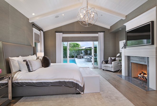 Master Bedroom. Master Bedroom. Thanks to its French Doors, this master bedroom have lovely views of the backyard. Master Bedroom #MasterBedroom Brandon Architects, Inc