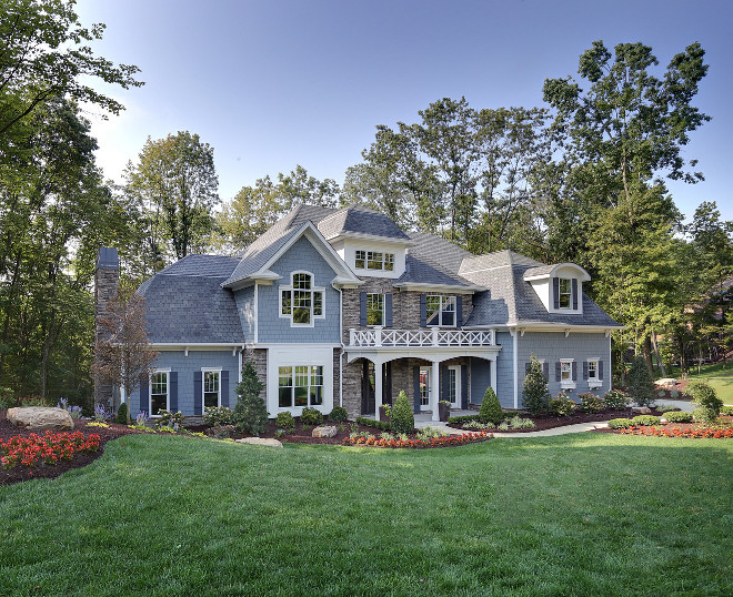 Home exterior design ideas. Homes. #Homeexterior #homeexteriordesign Barrington Homes Inc.