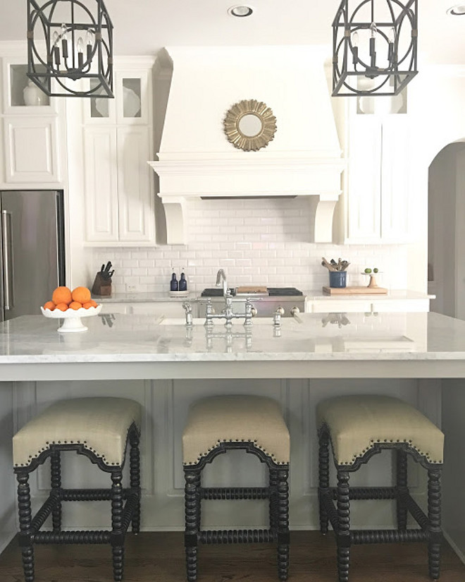 Kitchen Stools. The barstools are from High Fashion Home. Kitchen stools #kitchenstools Beautiful Homes of Instagram: classicstylehome