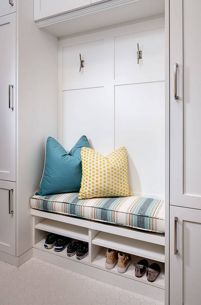 Mudroom with bench between cubbies. Mudroom with bench between cubbies. #Mudroom #bench #mudroombench #cubbies Tracy Lynn Studio.
