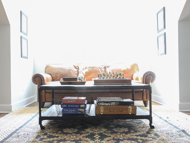 Industrial Coffee Table. Thrifted industrial coffee table. #industrialcoffeetable #thriftedfurniture Beautiful Homes of Instagram @greensprucedesigns