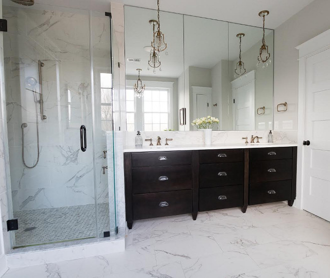 Master Bathroom. Master bathroom with Diamond Cabinets, Trystan Chocolate #bathroom #bathroomcabinet Beautiful Homes of Instagram @greensprucedesigns