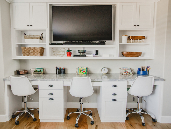 Built in desk for three. Kids Built in desk for three #Builtindesk Beautiful Homes of Instagram @house.becomes.home