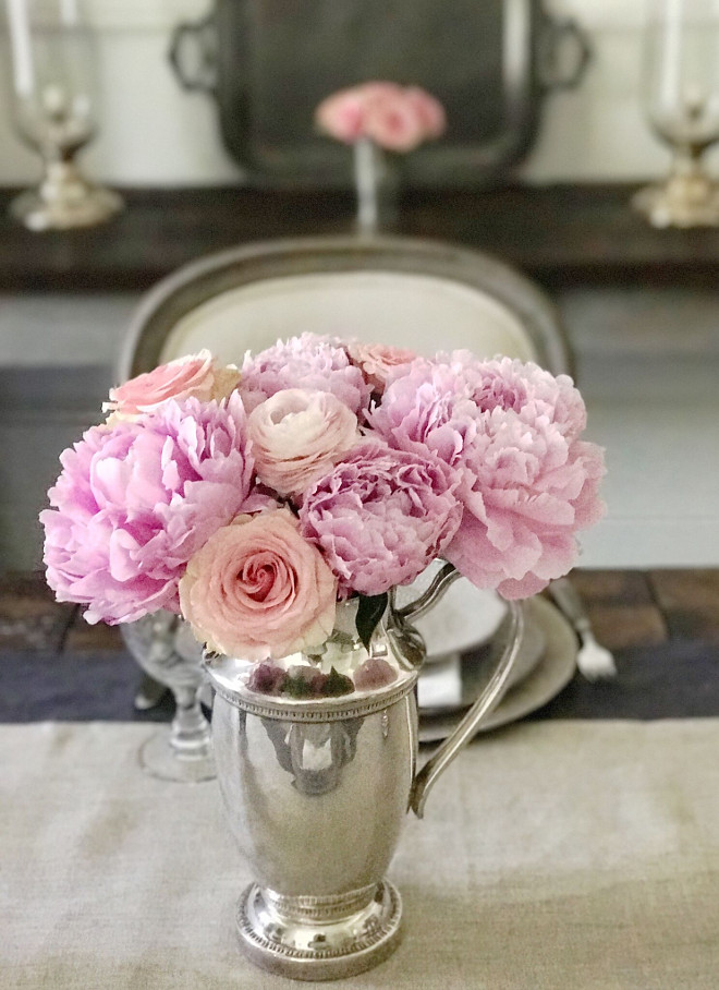 Peony Arrangment. Pink Peonies Arrangement Ideas. Floral Arrangement Ideas. Peonies Arrangement in a vintage silver vase #Peonies #PinkPeonies #PeoniesArrangement #florals #silvervase #vintagevase Beautiful Homes of Instagram @SanctuaryHomeDecor
