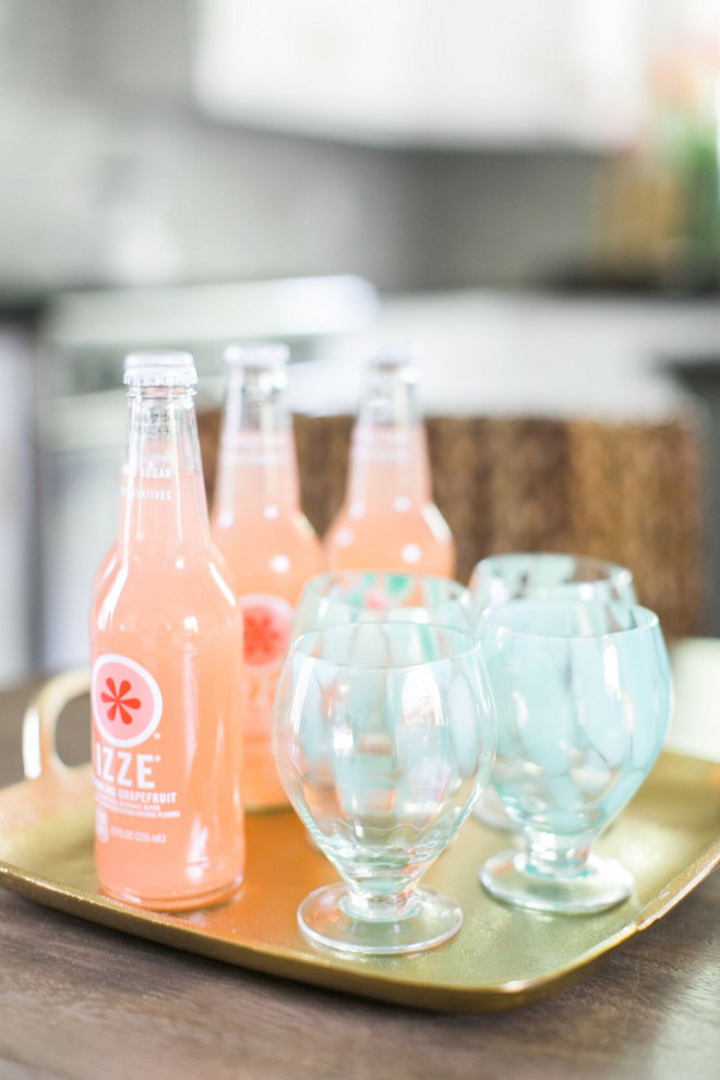 Summer Drink ideas. Summer Drinks. Home Bunch Beautiful Homes of Instagram @finding__lovely
