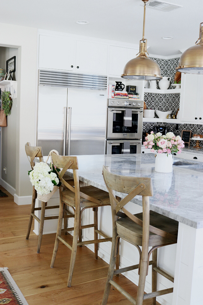 Super White Quartzite. Super White Quartzite Countertop. Super White Quartzite #SuperWhiteQuartzite #SuperWhite #Quartzite Jordan from @house.becomes.home