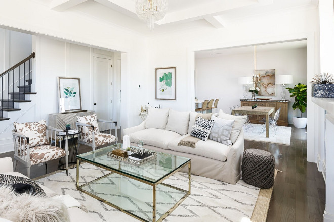 White Living room with brass accents. White Living room with brass decor. White Living room with brass accents. White Living room with brass accents #WhiteLivingroom #brassaccents #brassdecor Ramage Company. Leslie Cotter Interiors, LLC