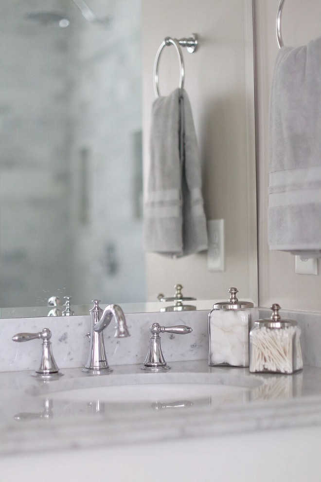 Bathroom Faucet. Home Bunch's Beautiful Homes of Instagram @cambridgehomecompany