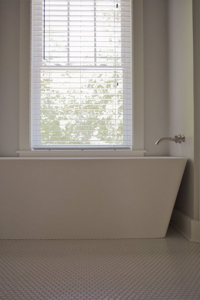 Bathroom SOHO 1 inch hex white tile. Bathroom SOHO 1 inch hex white tile. Bathroom SOHO 1 inch hex white tile. Bathroom SOHO 1 inch hex white tile #Bathroom #SOHO #1inchhextile #hexwhitetile Home Bunch's Beautiful Homes of Instagram @theclevergoose
