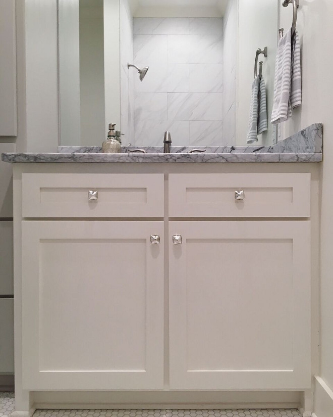 Bathroom cabinet hardware. Bathroom cabinet hardware ideas. Bathroom cabinet hardware #Bathroomcabinethardware The cabinet hardware is Schlage. #Bathroom #cabinethardware Beautiful Homes of Instagram @theclevergoose