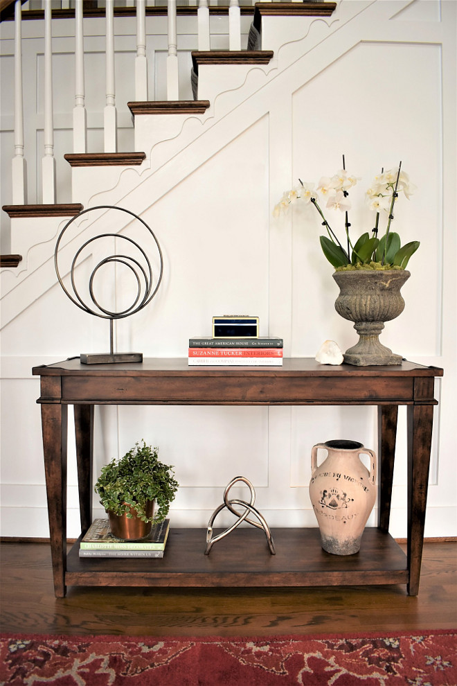 Foyer Console Table Vignette. I love this beautiful and neutral vignette. It feel welcoming without feeling intrusive. Console is from Birch Lane. Foyer Console Table Vignette Ideas. Foyer Console Table Vignette. Foyer Console Table Vignette #Foyer #ConsoleTable #Vignette Kate Abt Design