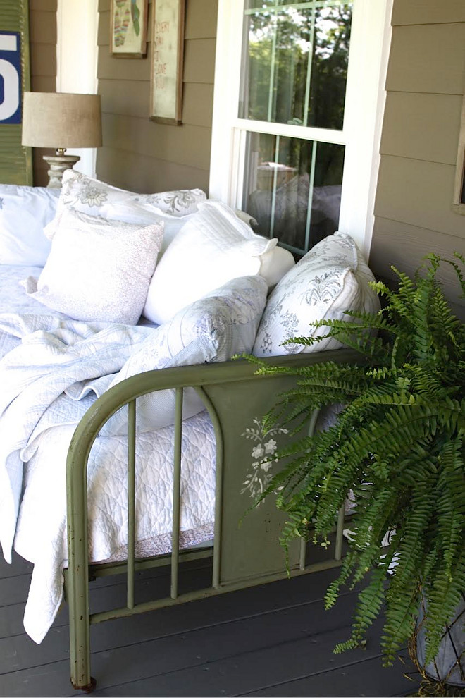 Vintage Daybed Porch. Farmhouse porch with vintage daybed. Vintage Daybed Porch Ideas. Vintage Daybed Porch #VintageDaybed #Porch #farmhouse #farmhouseporch #daybed Home Bunch's Beautiful Homes of Instagram @blessedmommatobabygirls