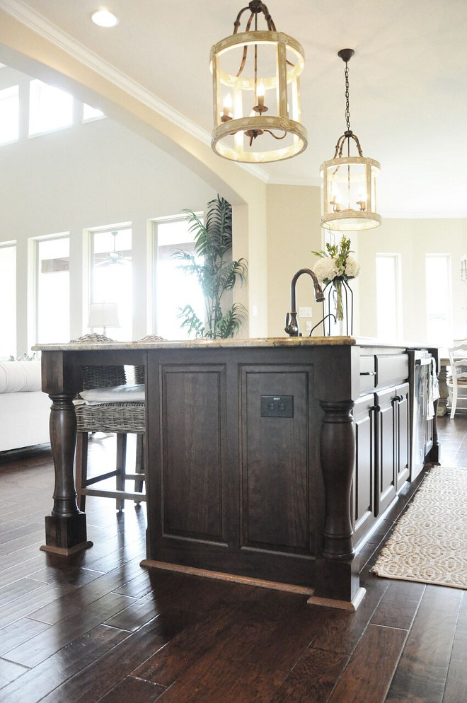 Dark Stained Kitchen Island. Dark Stained Kitchen Island. Chocolate with Ebony glaze. Dark Stained Kitchen Island. Dark Stained Kitchen Island #DarkStainedKitchenIsland #StainedKitchenIsland Home Bunch's Beautiful Homes of Instagram @thegracehouse