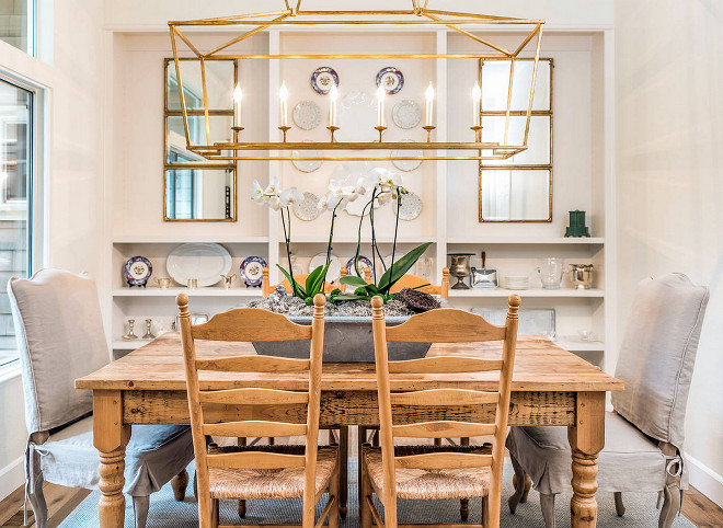 Farmhouse dining room with Gilded Iron Linear Lantern. Farmhouse dining room with Gilded Iron Linear Lantern. Farmhouse dining room with Gilded Iron Linear Lantern. Farmhouse dining room with Gilded Iron Linear Lantern #Farmhousediningroom #GildedIronLinearLantern Tama Bell Design