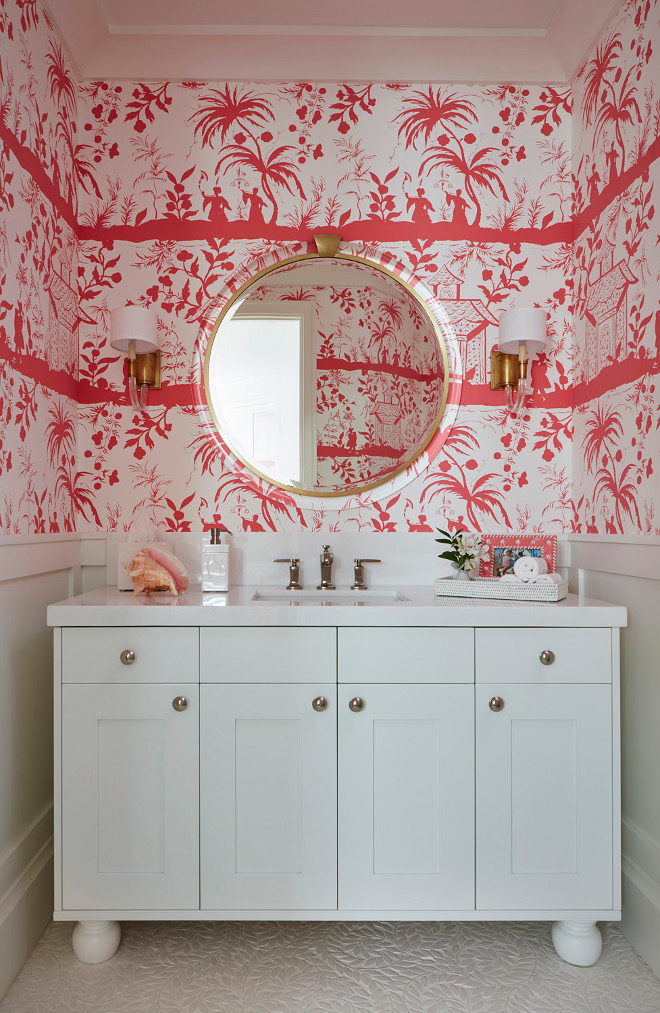 Quadrille, China Seas Wallpaper. Bathroom wallpaper Quadrille, China Seas. Quadrille, China Seas #QuadrilleChinaSeas #bathroomwallpaper Pineapples Palms, Etc
