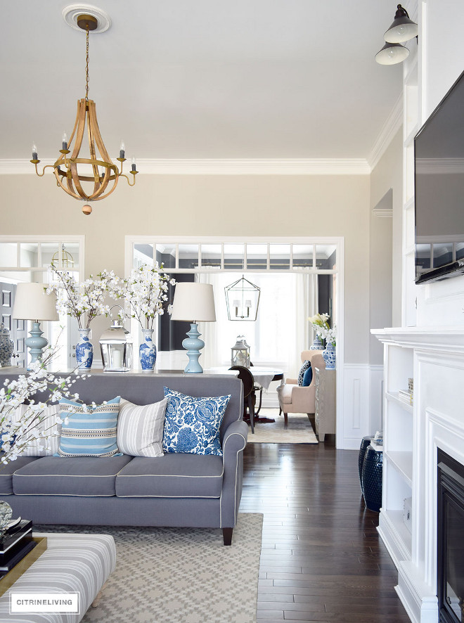 living-room-spring-decor-blue-and-white-living-room-spring-decor-blue-and-white-living-room-spring-decor-blue-and-white #livingroom #decor #blueandwhite Beautiful Homes of Instagram @citrineliving Home Bunch