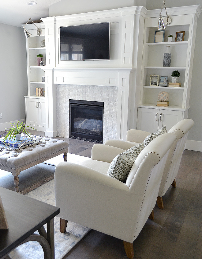 Custom built in with fireplace. Living room Custom built in with fireplace. Custom built in with fireplace ideas. Custom built in with fireplace bookcase #Custombuiltin #fireplace #livingroom #bookcase Sita Montgomery Interiors