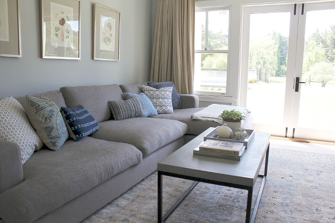 Grey sectional. Cozy Family Room with grey sectional. #Greysectional Beautiful Homes of Instagram @urban_farmhouse_build