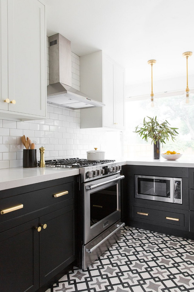 Black and white two toned kitchen. Black and white two toned kitchen with black and white cement tile Black and white two toned kitchen Black and white two toned kitchen #Blackandwhite #twotonedkitchen