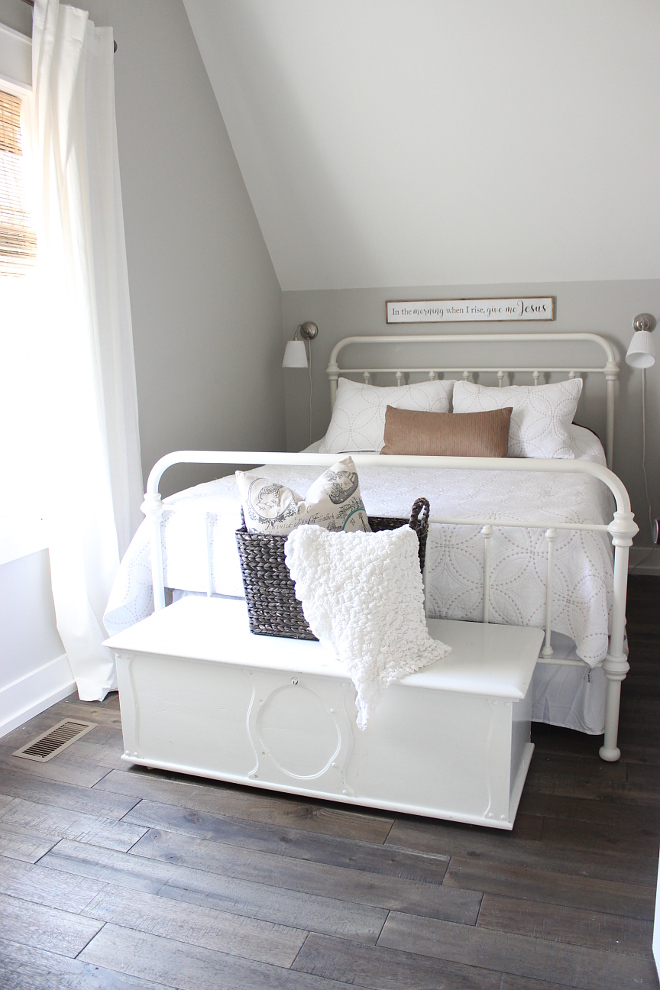 Grey Farmhouse Bedroom with metal bed and white bedding Grey Farmhouse Bedroom with metal bed and white bedding Grey Farmhouse Bedroom with metal bed and white bedding Grey Farmhouse Bedroom with metal bed and white bedding #GreyFarmhouseBedroom #FarmhouseBedroom #GreyBedroom #metalbed #whitebedding Beautiful Homes of Instagram Home Bunch @crateandcottage