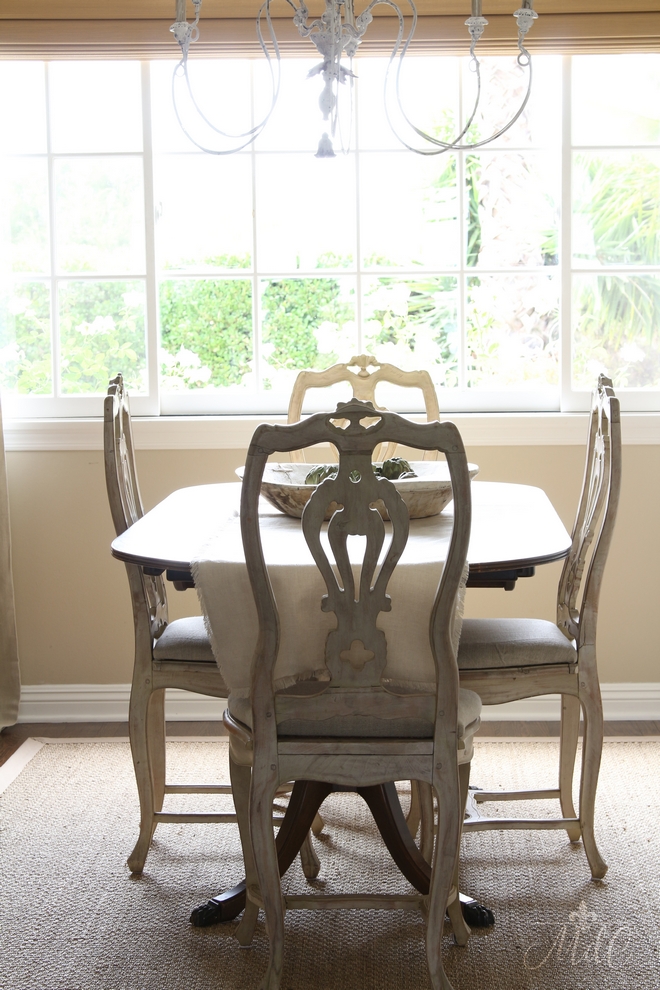 Dining table and dining chairs are antiques Beautiful Homes of Instagram @maisondecinq