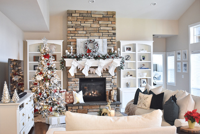 Christmas Living room Ideas Christmas Living room Ideas #ChristmasLivingroomIdeas Home Bunch's Beautiful Homes of Instagram