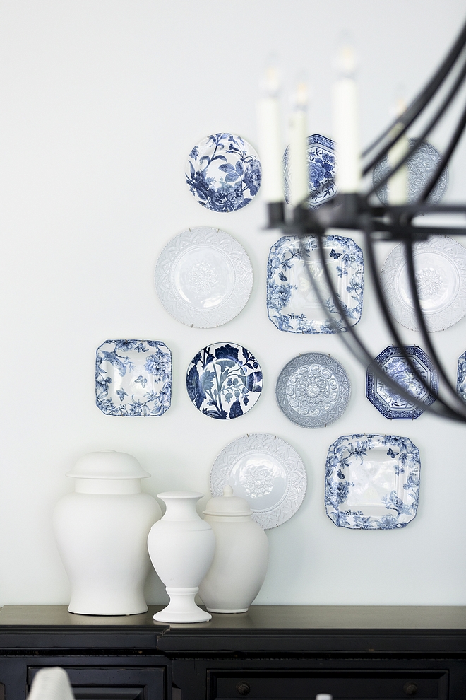 Blue and white wall plates Blue and white plates add a warm feel to the dining area Blue and white wall plate ideas